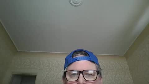 bluemoose70 online show from 02-20-25, 07:41