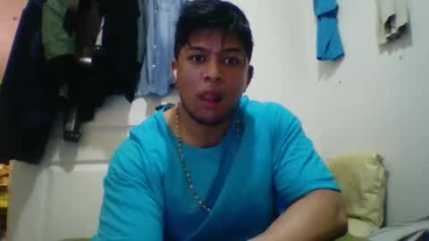 Snapshot of bluevegeta143 chatting on 02-05-26, 06:51 bluevegeta143 online show from 02-05-26, 06:51