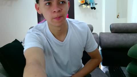 bluewolf247 online show from 10-23-25, 02:05