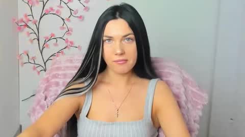 Kelly online show from 02-10-26, 06:39