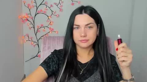 Kelly online show from 04-06-26, 05:41