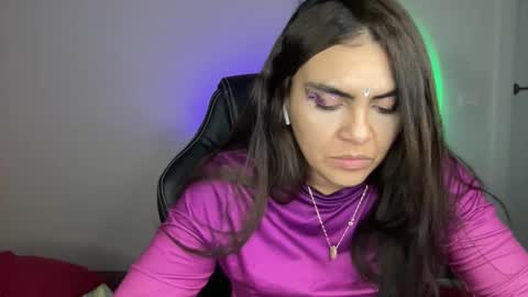 Snapshot of blumakinsey_ chatting on 01-10-26, 11:20 blumakinsey_ online show from 01-10-26, 11:20