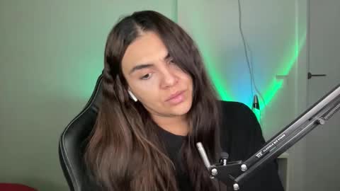 Snapshot of blumakinsey_ chatting on 01-15-26, 10:31 blumakinsey_ online show from 01-15-26, 10:31