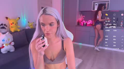 Snapshot of blush_mikki chatting on 03-09-25, 08:40 Mikki chan online show from 03-09-25, 08:40