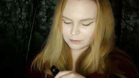 blushing_star online show from 11-21-25, 04:38