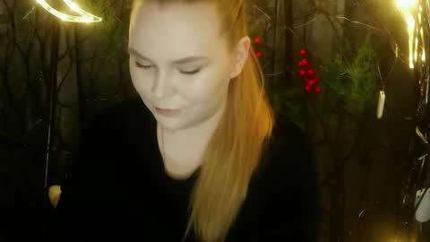 blushing_star online show from 01-16-26, 04:44