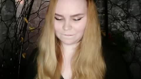 blushing_star online show from 04-16-26, 04:08