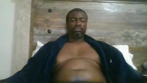 bluuthunder1914 online show from 02-04-25, 03:33