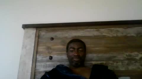 bluuthunder1914 online show from 05-13-26, 07:55