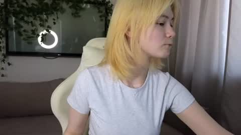 Alice and David online show from 06-16-26, 02:25