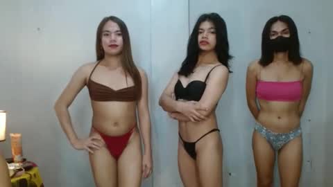 Snapshot of blythe_show chatting on 02-11-25, 03:08 blythe_show online show from 02-11-25, 03:08