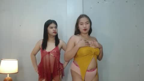 Snapshot of blythe_show chatting on 02-16-25, 12:10 blythe_show online show from 02-16-25, 12:10