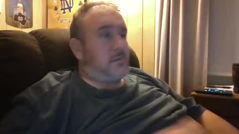 Snapshot of bman233450 chatting on 10-16-25, 03:18 bman233450 online show from 10-16-25, 03:18