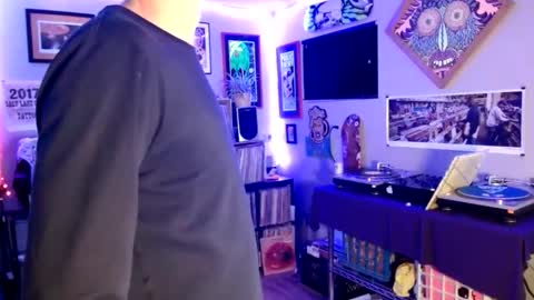 Snapshot of bnczuperzexy chatting on 12-08-24, 06:54 ZuperZexyZounds online show from 12-08-24, 06:54