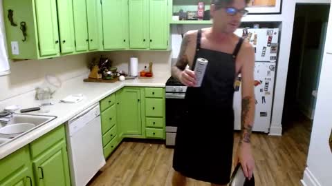 Snapshot of bnczuperzexy chatting on 09-20-25, 04:57 ZuperZexyZounds online show from 09-20-25, 04:57