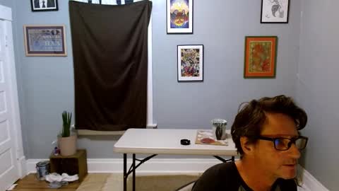 Snapshot of bnczuperzexy chatting on 10-30-25, 12:56 ZuperZexyZounds online show from 10-30-25, 12:56