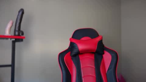       online show from 04-27-26, 01:09