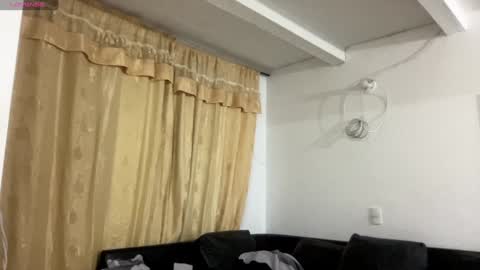 Bob  INDEPENDENT MODEL online show from 12-07-24, 01:47