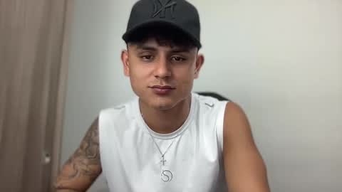 Bob  INDEPENDENT MODEL online show from 02-22-25, 11:13