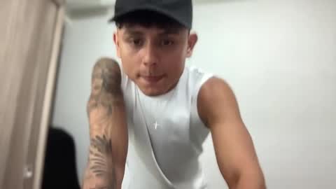 Bob  INDEPENDENT MODEL online show from 02-24-25, 09:52