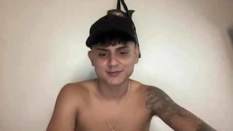 Bob  INDEPENDENT MODEL online show from 03-10-25, 04:17