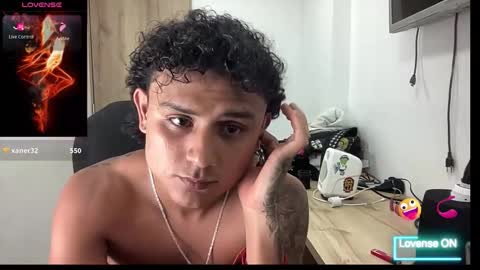 Bob  INDEPENDENT MODEL online show from 10-14-25, 04:35