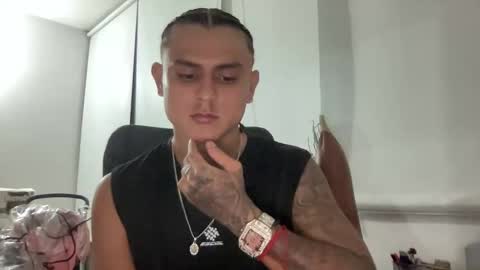 Bob  INDEPENDENT MODEL online show from 10-19-25, 12:55