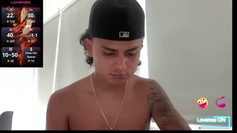 Bob  INDEPENDENT MODEL online show from 10-22-25, 01:11