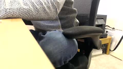 Snapshot of bobbuild chatting on 12-12-24, 11:18 bobbuild online show from 12-12-24, 11:18