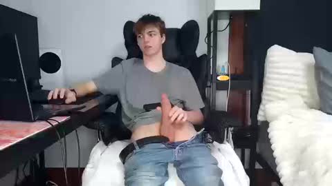 Snapshot of bobby72738 chatting on 10-10-25, 01:59 bobby72738 online show from 10-10-25, 01:59