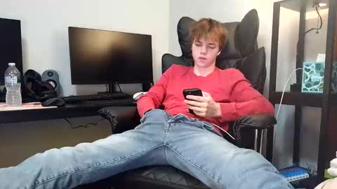 Snapshot of bobby72738 chatting on 11-26-25, 05:52 bobby72738 online show from 11-26-25, 05:52