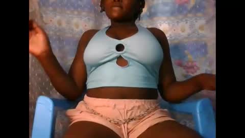 Snapshot of bobby_hottie chatting on 06-10-26, 10:36 bobby_hottie online show from 06-10-26, 10:36