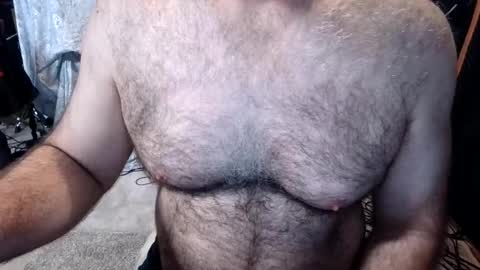 Snapshot of bobbyhill27b chatting on 06-07-26, 01:48 BobbyHill27b online show from 06-07-26, 01:48