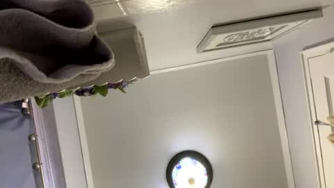 bobfish663 online show from 07-09-26, 11:47