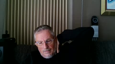 Snapshot of boddyman chatting on 06-08-26, 12:27 Boddy online show from 06-08-26, 12:27