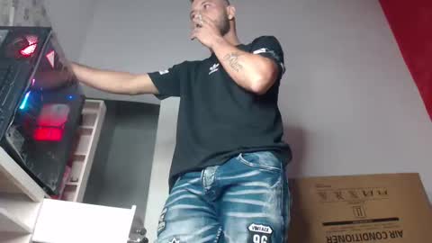 body xxx online show from 09-19-25, 10:05