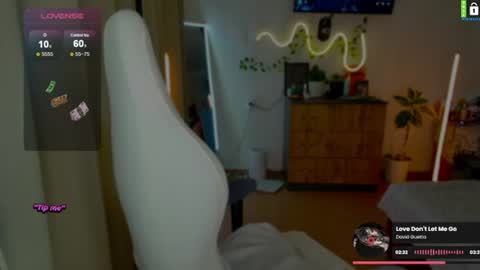 Snapshot of bodylina chatting on 07-24-26, 08:51 Lina online show from 07-24-26, 08:51