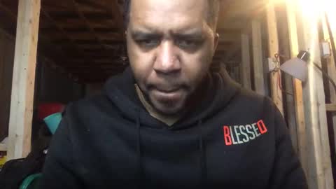 Bogarcon234 online show from 04-21-26, 06:44
