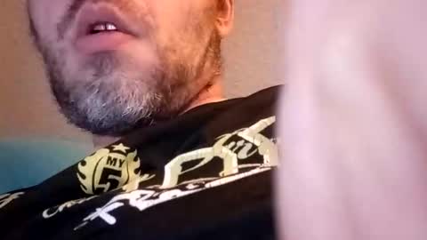 Snapshot of bogeta chatting on 09-21-25, 10:44 Marco online show from 09-21-25, 10:44