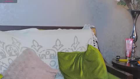 Snapshot of bohobabelexy chatting on 09-11-25, 09:37 BohoBabeLaxy online show from 09-11-25, 09:37