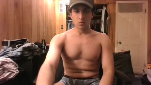 Snapshot of boigym chatting on 06-18-26, 04:35 sexy swimmer online show from 06-18-26, 04:35