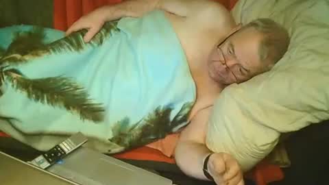 Bomber59potsdam online show from 12-29-24, 04:19