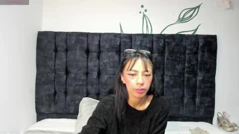 BONIE WILLS online show from 04-22-26, 12:39