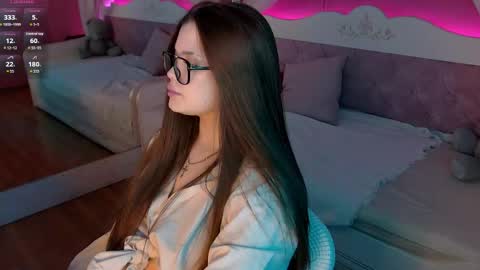 Bonie online show from 04-17-26, 06:49