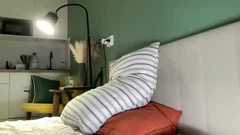 Mary 3 live time content 18   online show from 11-04-25, 07:57