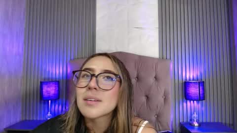 bonnali_lune online show from 03-01-26, 04:03