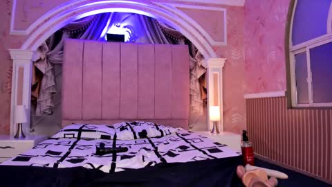 bonnie online show from 03-02-25, 01:38