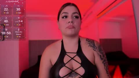 Snapshot of bonnie_an chatting on 09-29-25, 11:15 Bonnie online show from 09-29-25, 11:15