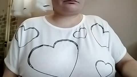 Bonnie online show from 04-15-26, 11:39