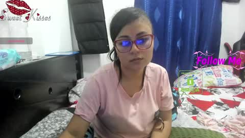 bonnie lam  hello welcome to my room I hope you have fun and you can reach your maximum pleasure here with me online show from 01-19-25, 02:25